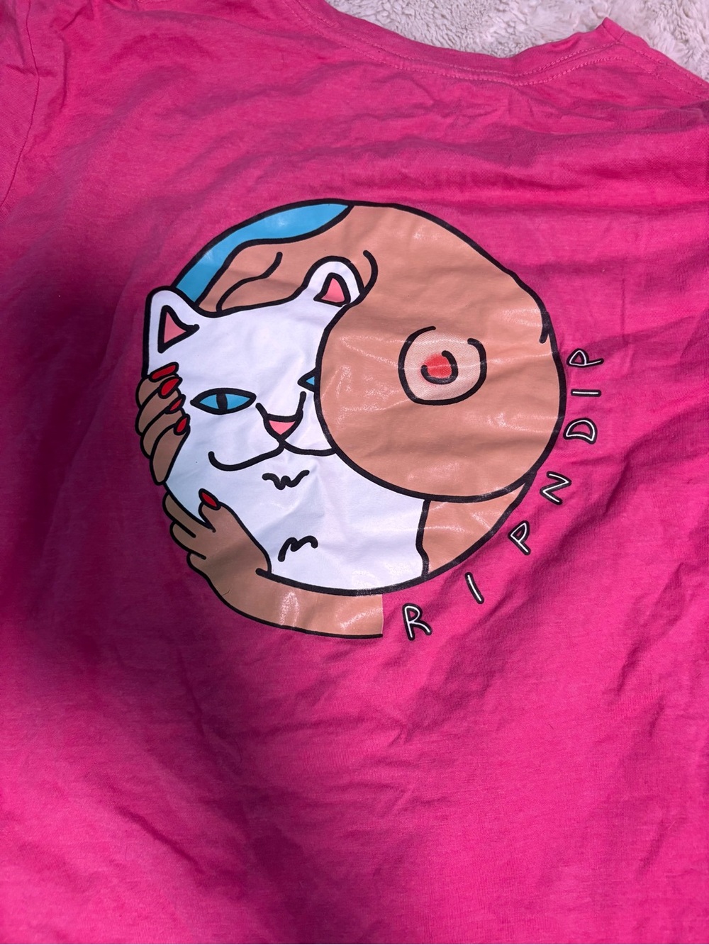 Pink RipNDipPocket Tee with Cat Patch - Picture 3 of 3